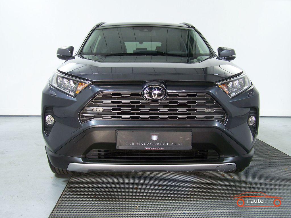 Toyota RAV4 2.0 Club za 26670€