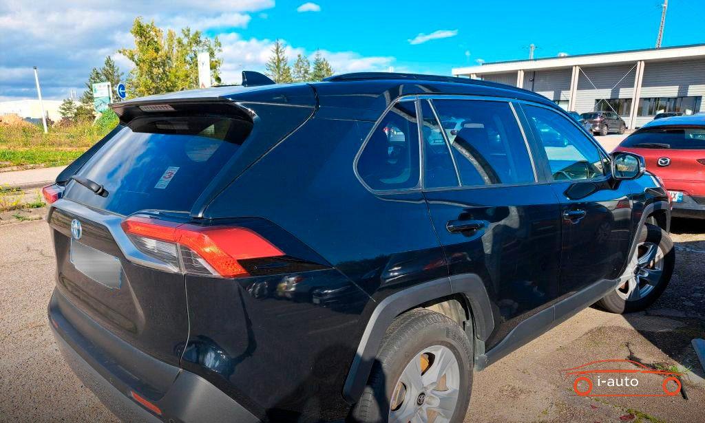 Toyota RAV 4 2.5 Hybrid Dynamic za 27800€