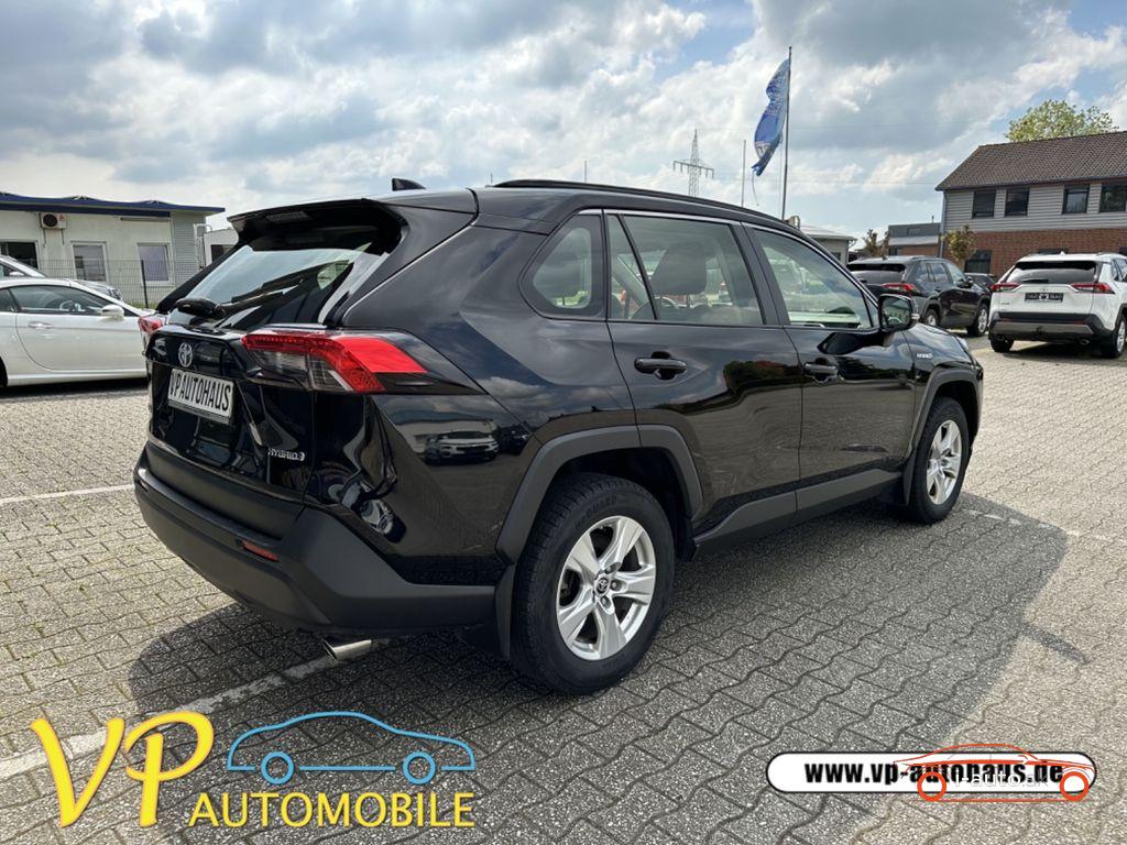 Toyota RAV4 Hybrid 4x2 Dynamic za 29700€