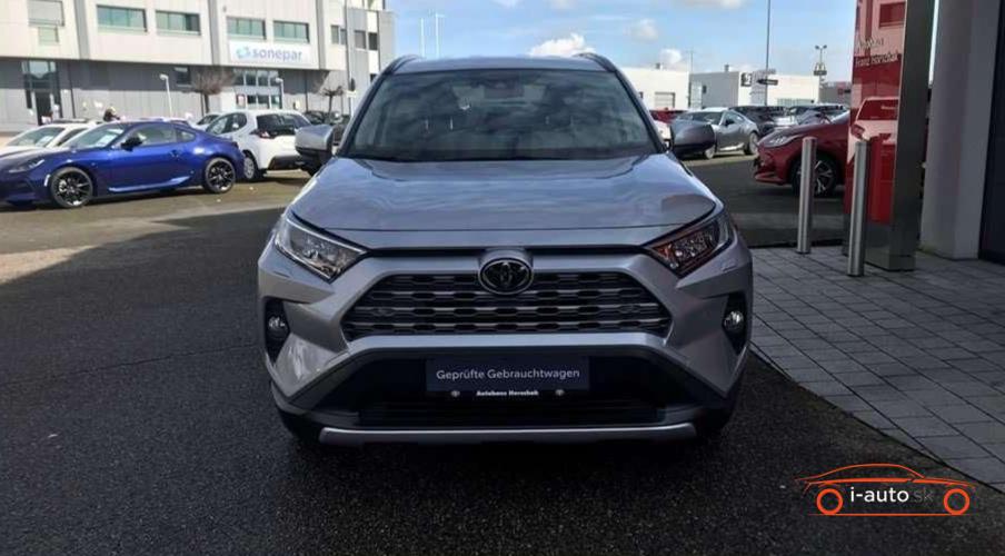 Toyota RAV4 4x2 Club za 28850€