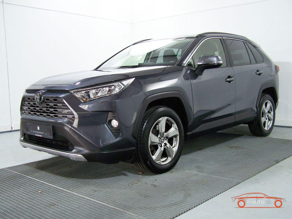 Toyota RAV4 2.0 Club za 26 670