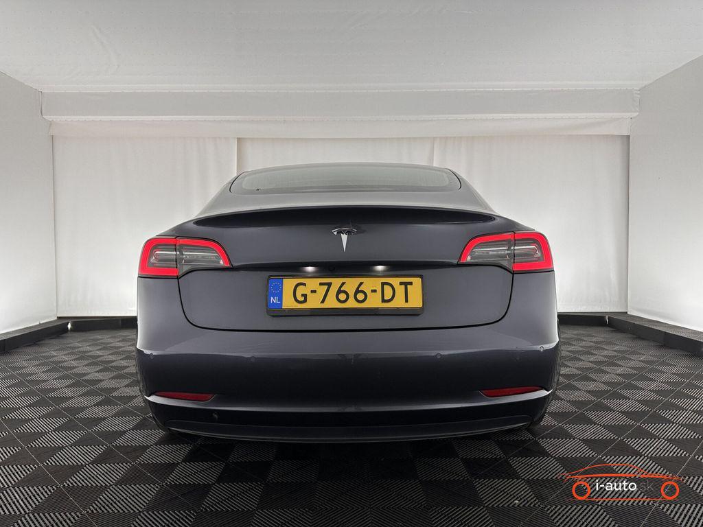 Tesla Model 3 Standard RWD Plus 60 kWh za 21000€