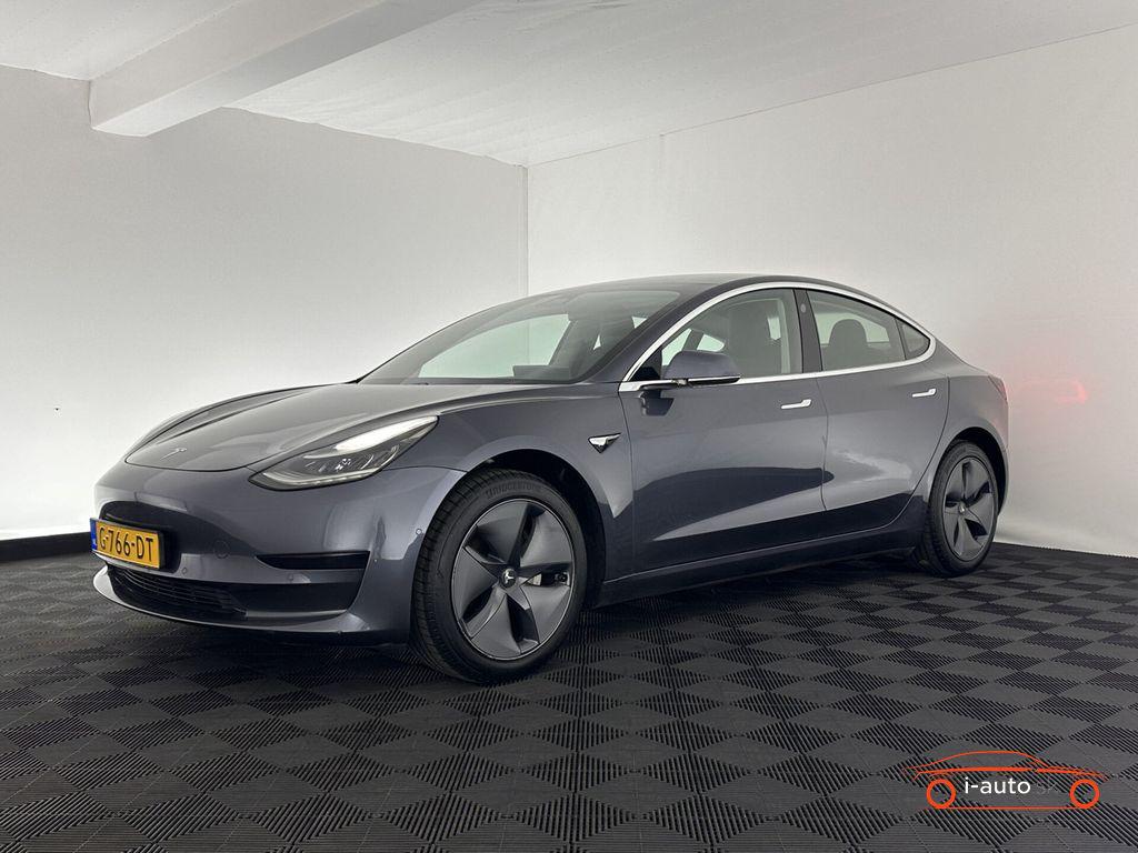 Tesla Model 3 Standard RWD Plus 60 kWh za 21 000.00€