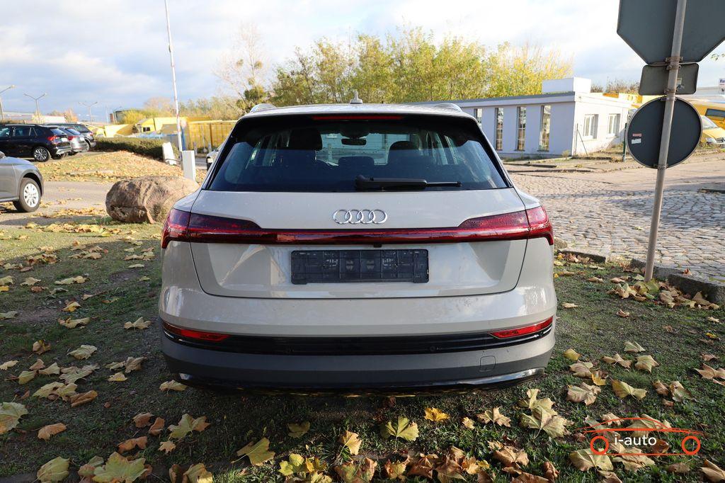 Audi e-tron 55 quattro basis za 33500€