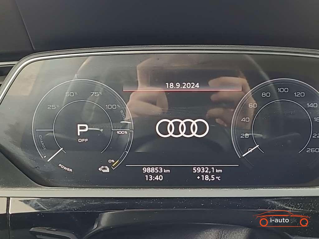 Audi e-tron 55 quattro advanced za 31500€