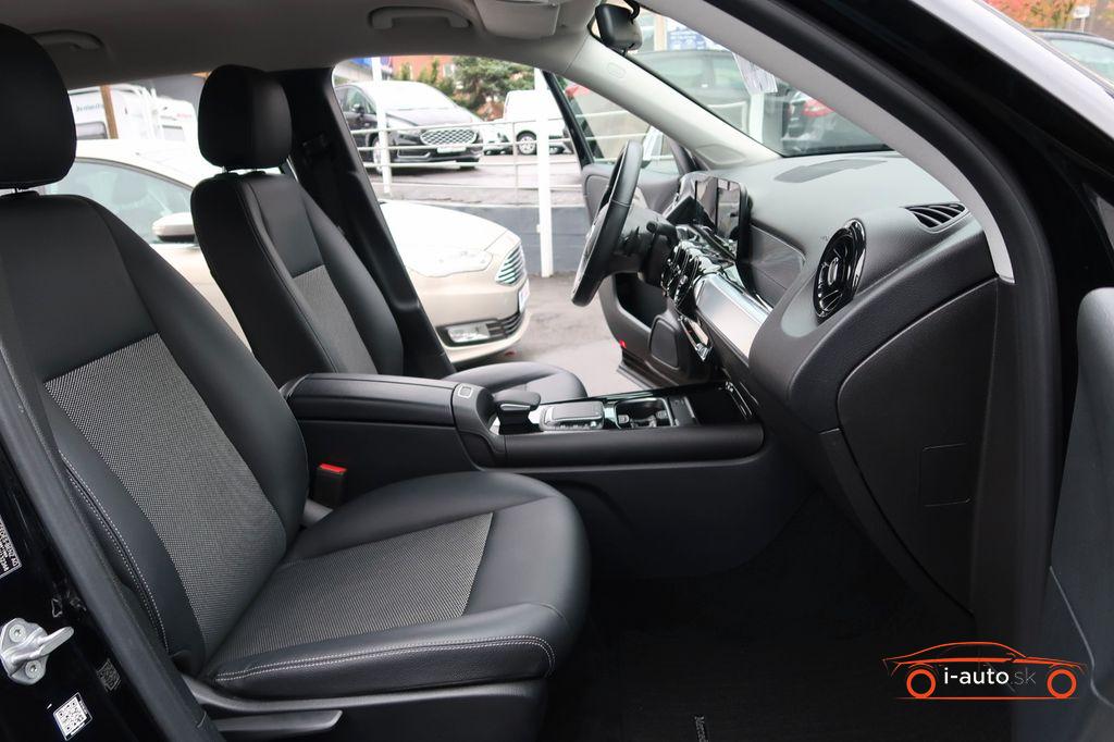 Mercedes-Benz GLB 200d  za 33600€