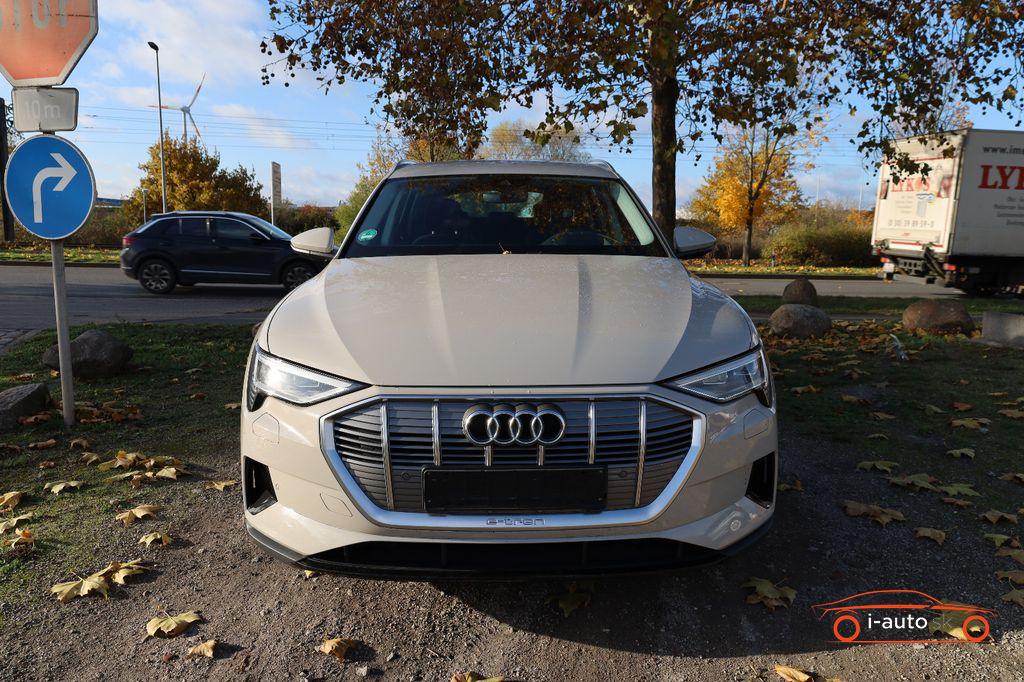 Audi e-tron 55 quattro basis za 33500€