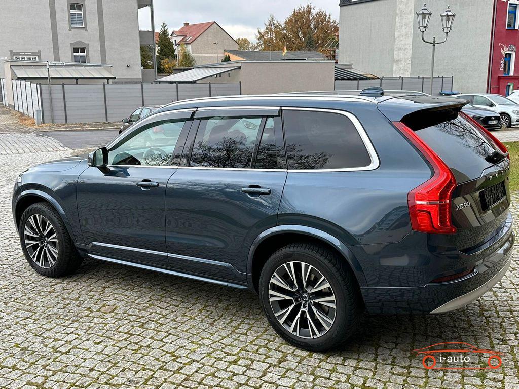 Volvo XC90 XC90 Momentum Pro AWD R-Design za 48040€