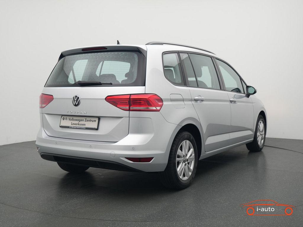 Volkswagen Touran 1.5 TSI Comfortline za 31400€