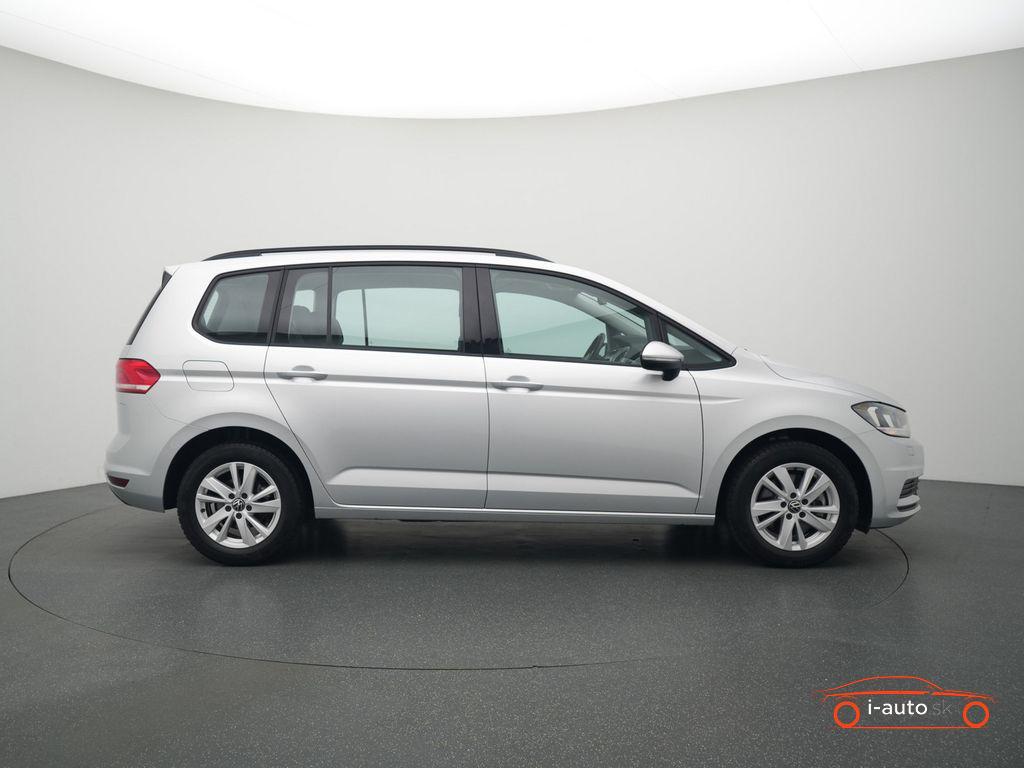 Volkswagen Touran 1.5 TSI Comfortline za 31400€