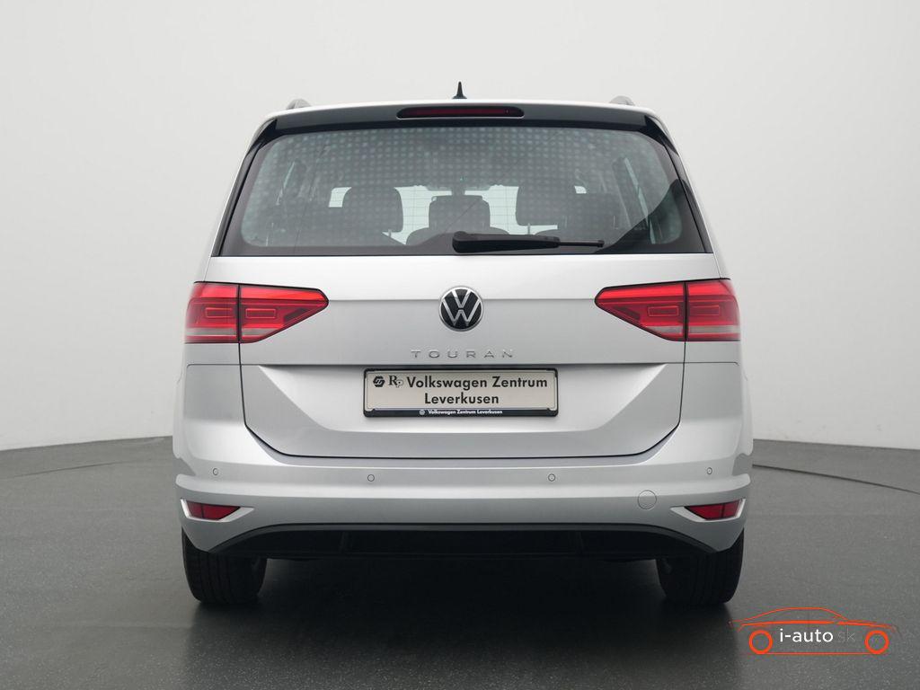 Volkswagen Touran 1.5 TSI Comfortline za 31400€