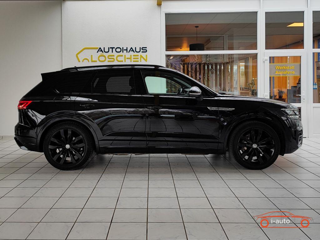 Volkswagen Touareg 3.0 TDI 4Motion R-line za 56800€