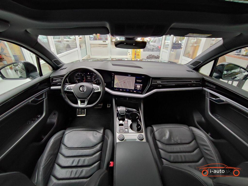 Volkswagen Touareg 3.0 TDI 4Motion R-line za 56800€