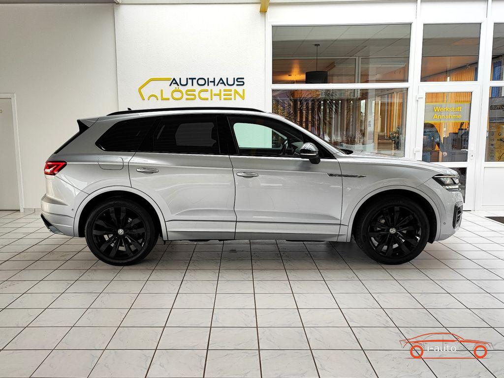 Volkswagen Touareg 3.0 TDI 4Motion R-line za 58700€