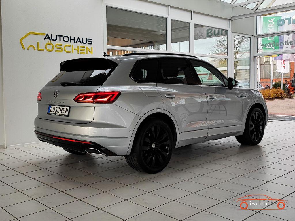 Volkswagen Touareg 3.0 TDI 4Motion R-line za 58700€