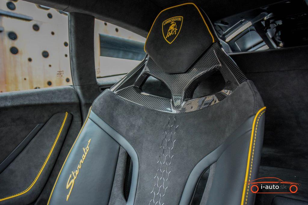 Lamborghini Huracán Sterrato 1-1499 za 345000€