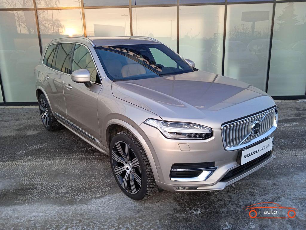 Volvo XC90 B5 AWD Plus Bright za 66950€