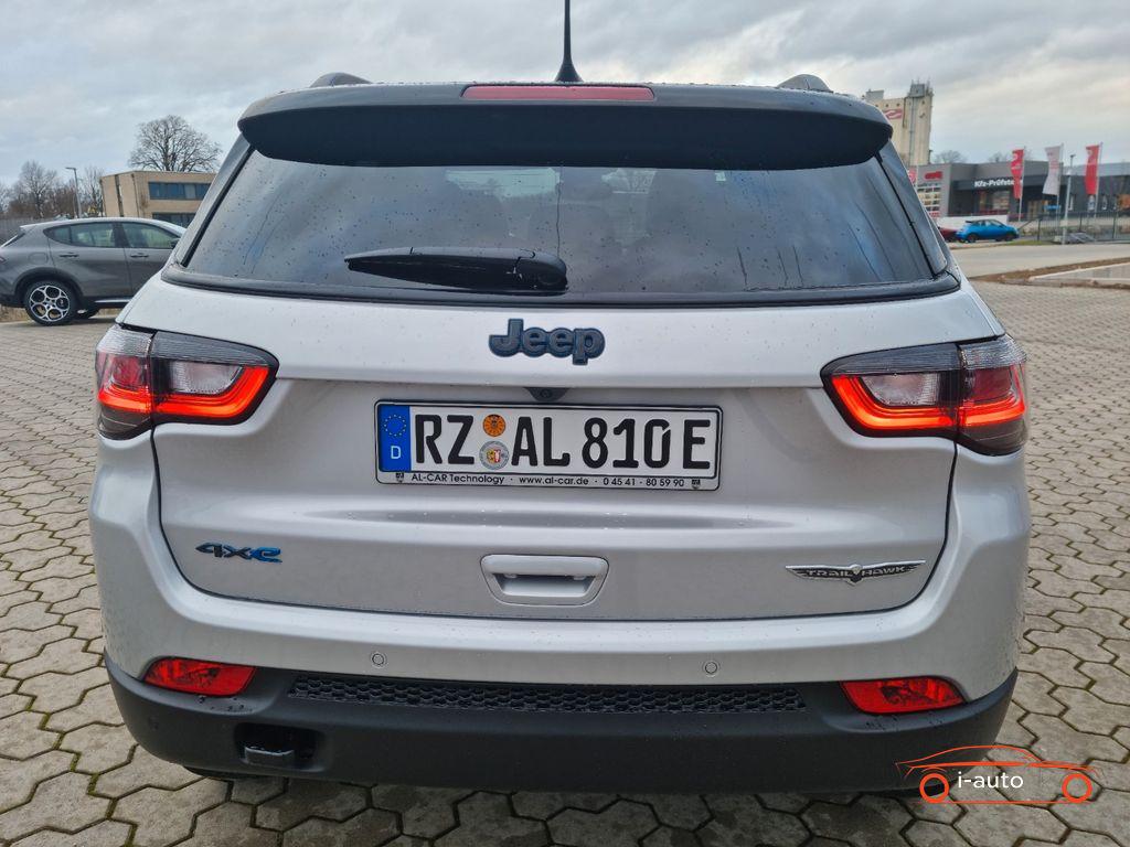 Jeep Compass Trailhawk Plug-In Hybrid 4WD za 38000€