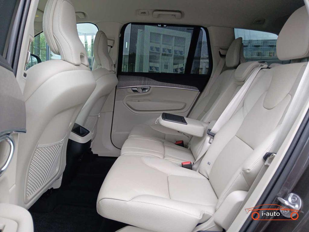 Volvo XC90 B5 D AWD Plus Dark za 55890€