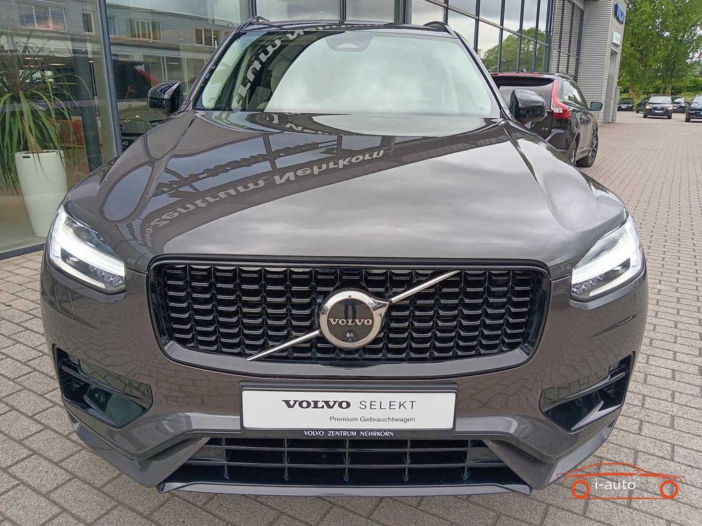 Volvo XC90 B5 D AWD Plus Dark za 55890€